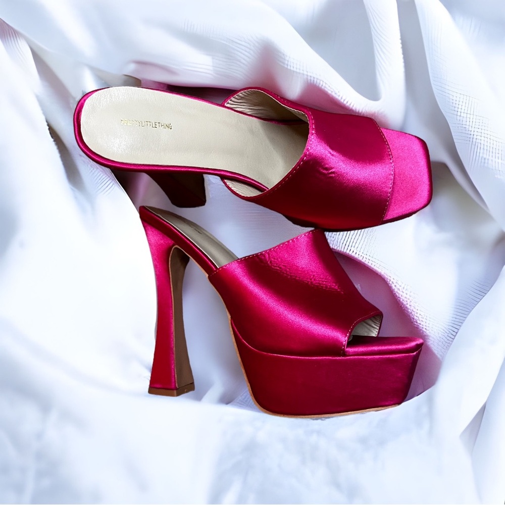 Pretty Little Thing chunky pink metallic heels